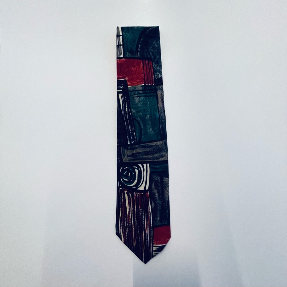 Abstract Block Pattern Men's Tie in Green and Red